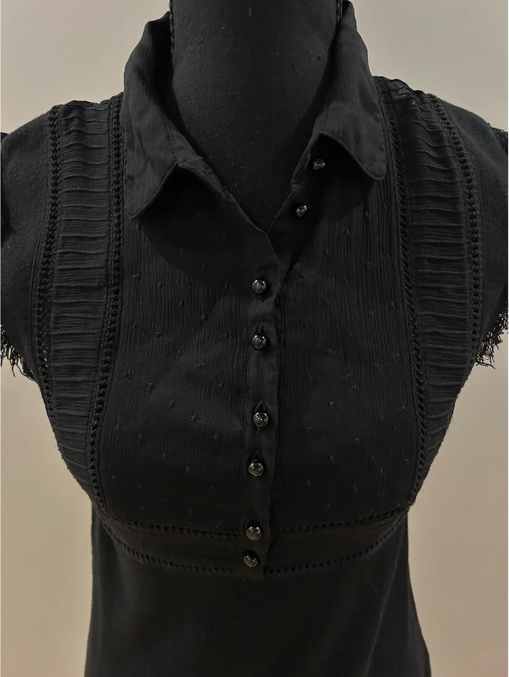 FREE PEOPLE  Black Sleeveless Button-Up Tunic with Lace Trim Xs